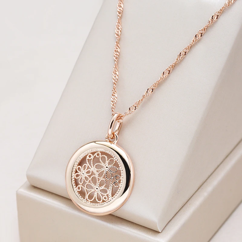 Elegante Collana in Oro