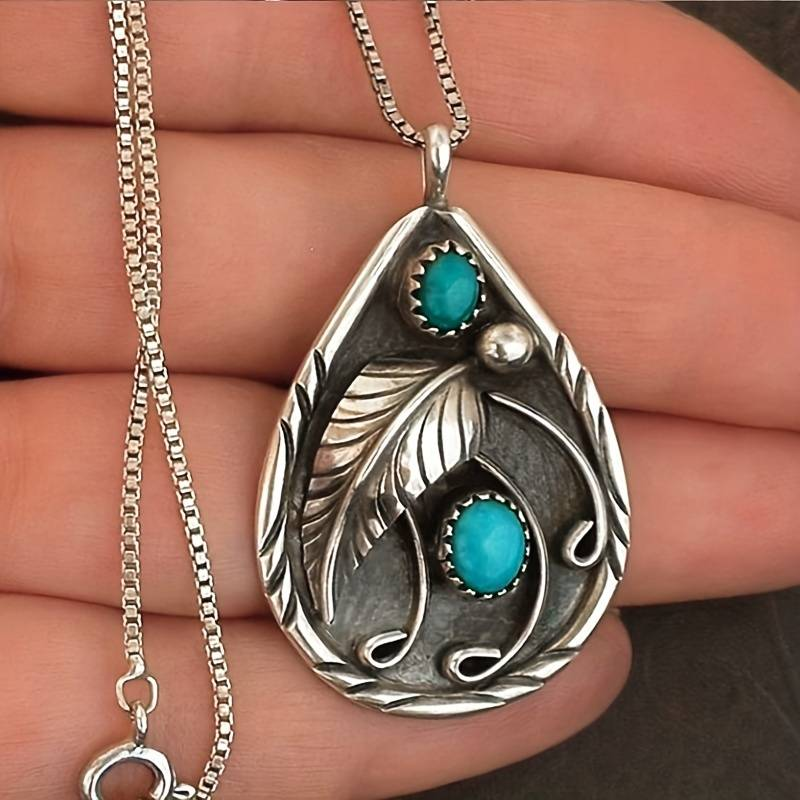 Collana Vintage con Ciondolo in Opale