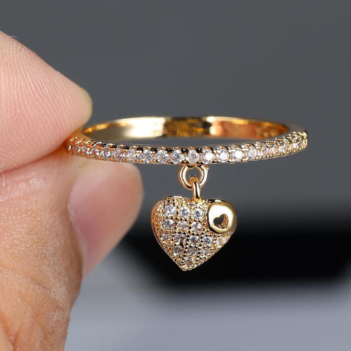 Anello Impilabile con Charm a Cuore Pavé