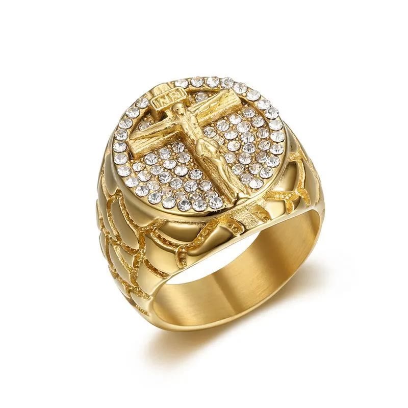 Adorna la Tua Fede: L'Anello Crocifisso con Gemme d'Oro Divino