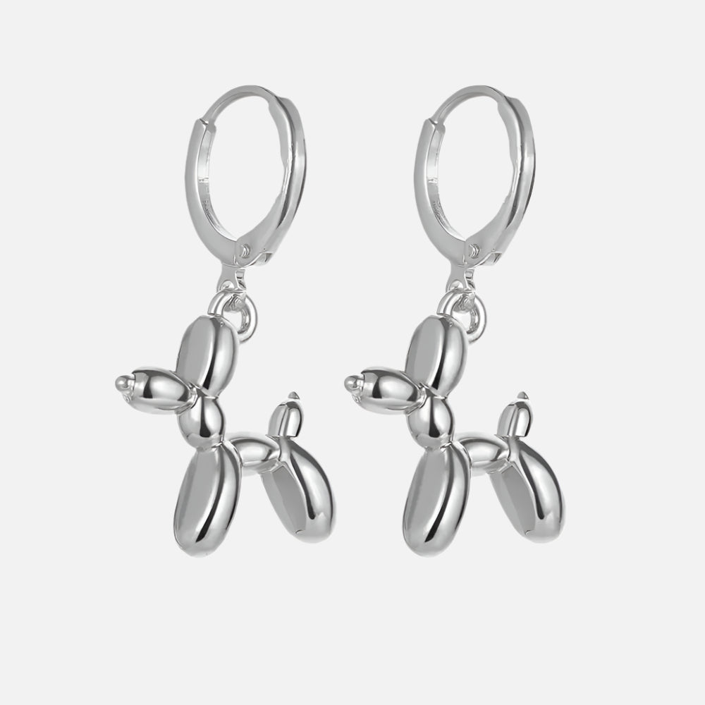 Orecchini Huggie Dorati con Charm Mini Cagnolino