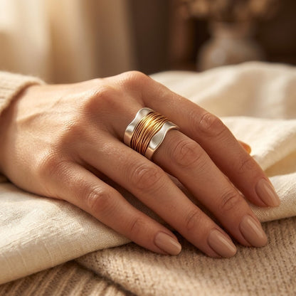 Anello Avvolto in Argento e Oro