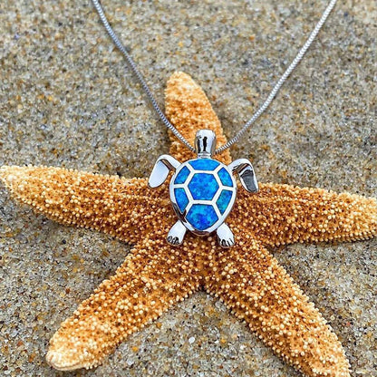 Set Collana e Orecchini Tartaruga Marina – Effetto Opale e Argento