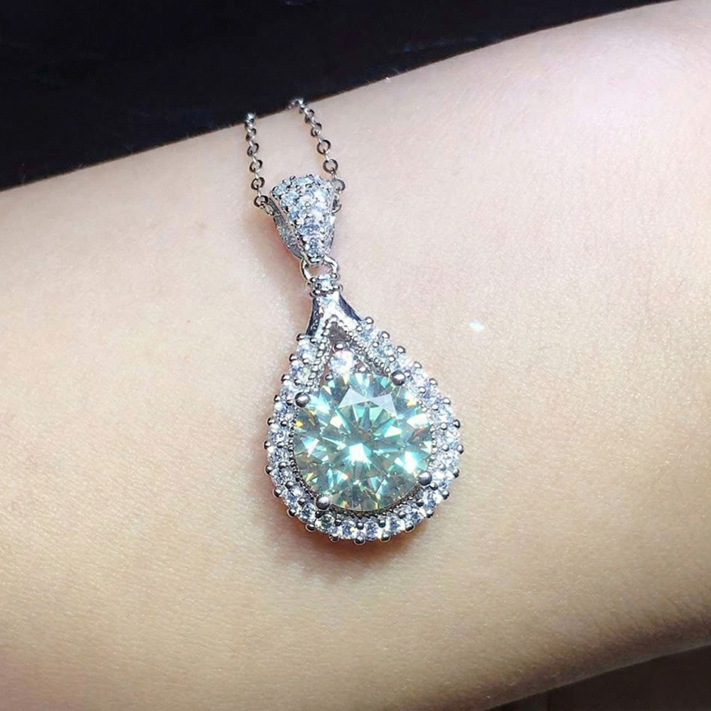 Collana Alindra Voselle | Color Oro Bianco con Pietra Verde Chiaro