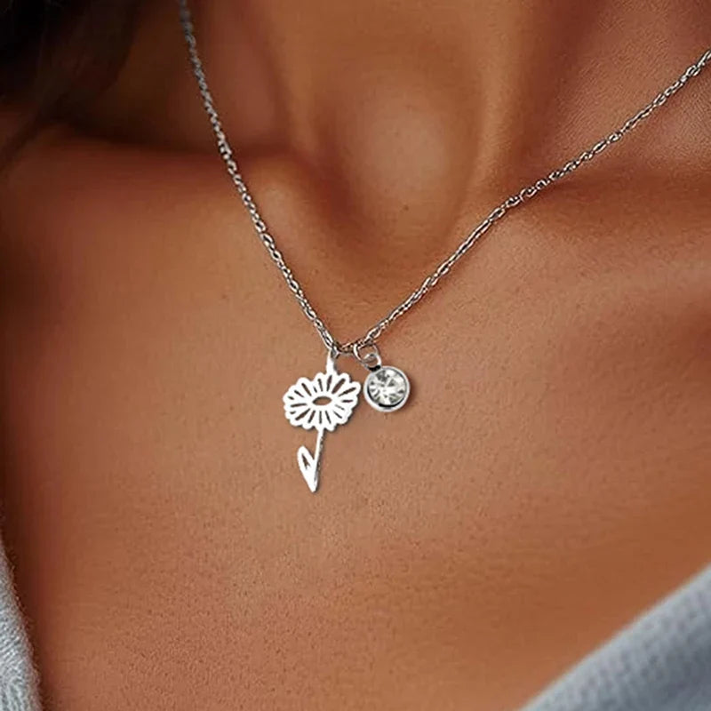 Collana Personalizzata con Pietra e Fiore del Mese di Nascita