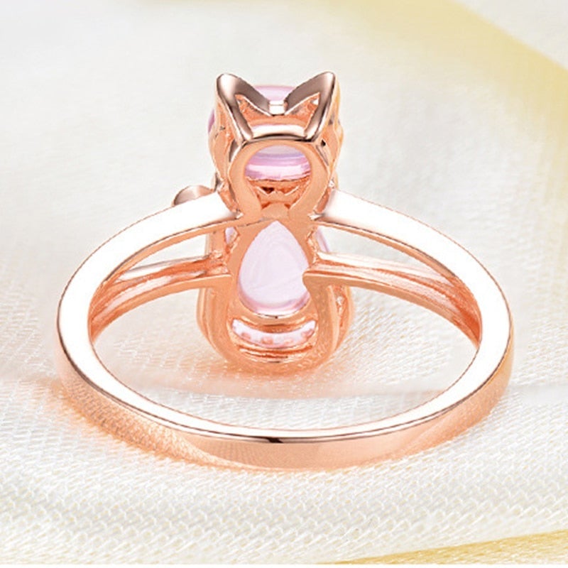 Anello a forma di gatto in oro rosa