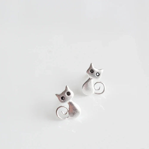 Orecchini a Perno Gatto in Argento Sterling – Piccoli e Delicati