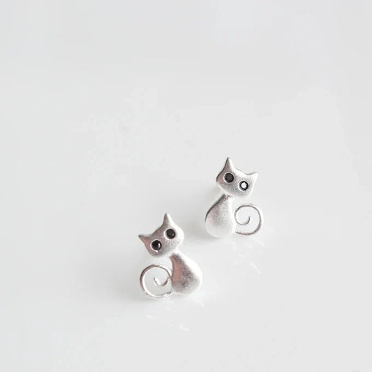 Orecchini a Perno Gatto in Argento Sterling – Piccoli e Delicati