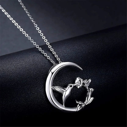 Collana con Pendente Vintage in Argento a Forma di Uccello Lunare