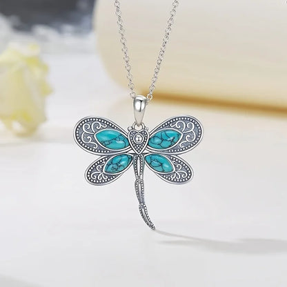Collana Libellula Color Argento – Simbolo di Trasformazione