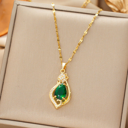Collana Liana Moretti | Dorata con Pendente a Goccia Verde Smeraldo