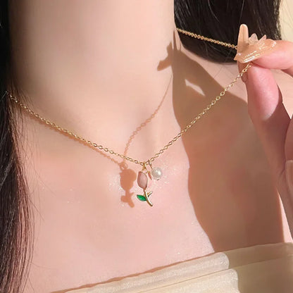 Set di Collana e Orecchini “Giardino di Tulipani Rosa”