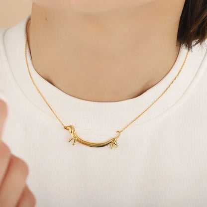 Collana Bassotto Placcata Oro – Ciondolo Allungato