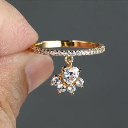 Anello Vintage con Zampa di Gatto e Pietra a Cuore – Tonalità Oro e Argento