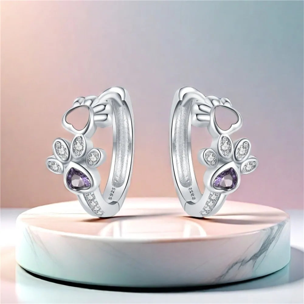 Orecchini Huggie Paw in Argento Sterling 925 – Con Zirconi e Gemma a Cuore