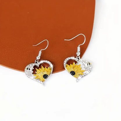 Orecchini Pendenti Cuore con Girasole e Ape – Stile Boho Vintage