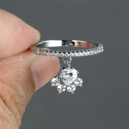 Anello Vintage con Zampa di Gatto e Pietra a Cuore – Tonalità Oro e Argento