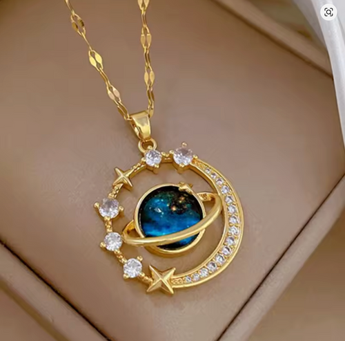 Collana con pendente Astronauta Luna Pianeta Donna