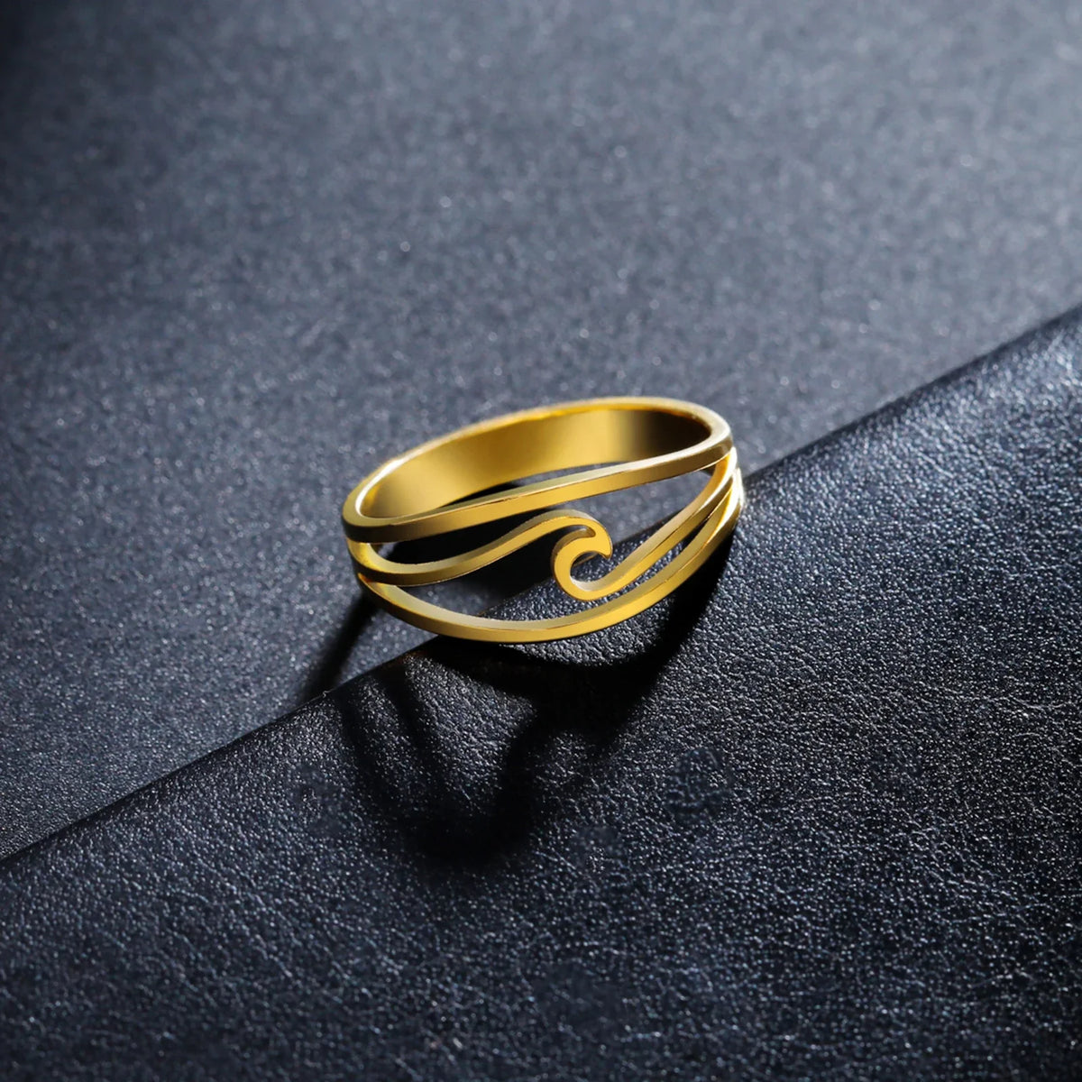 Anello “Onda Ocean” in Oro