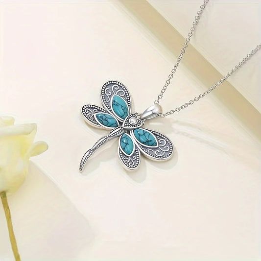 Collana Libellula Color Argento – Simbolo di Trasformazione