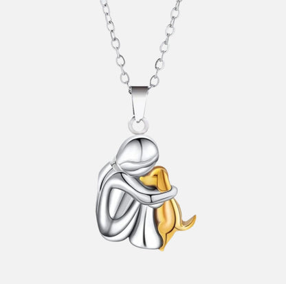 Collana Abbraccio con Ciondolo Cane – Un Legame per Sempre
