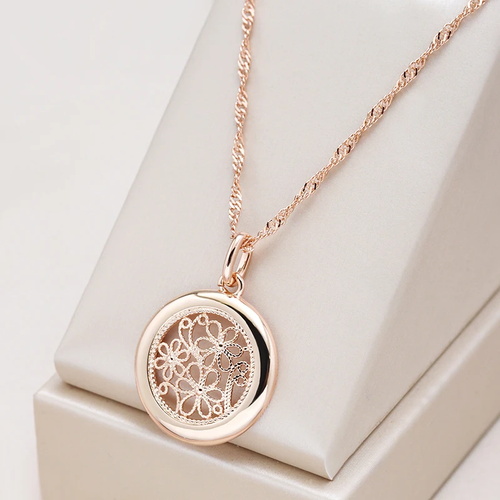 Elegante Collana in Oro
