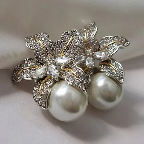Orecchini a Perla con Fiore Squisito | Oro Bianco