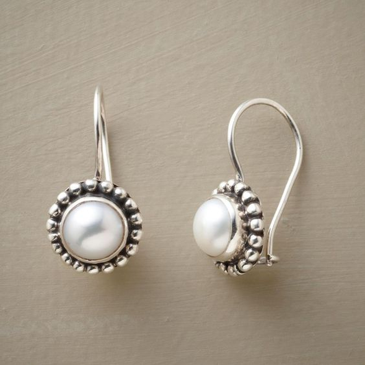 Orecchini Vintage in Argento con Perle Intarsiate