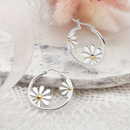 Orecchini Vintage in Argento a Forma di Margherita