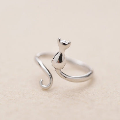 Anello Gatto con Coda in Acciaio Inossidabile – Design Minimal
